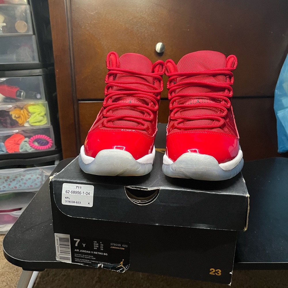 Retro 11 Win Like 96